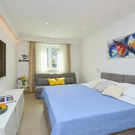 Апартаменты Hedera Estate Hedera 3 *