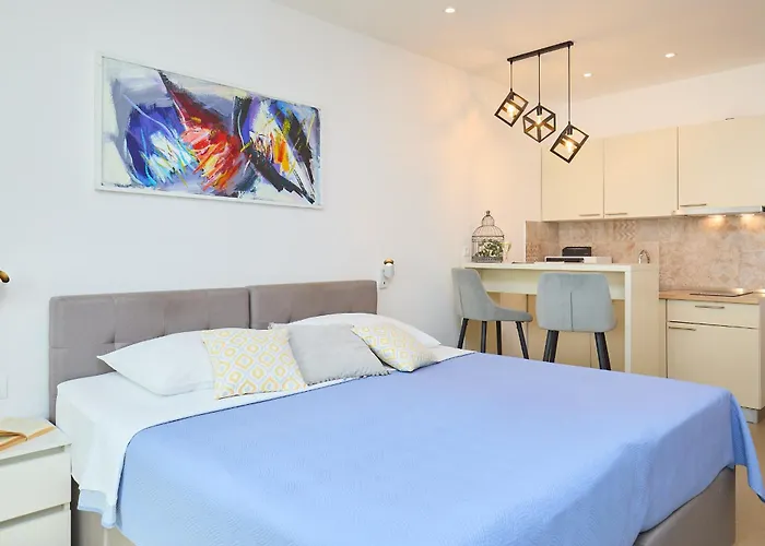 Hedera Estate Hedera 3 Apartman *